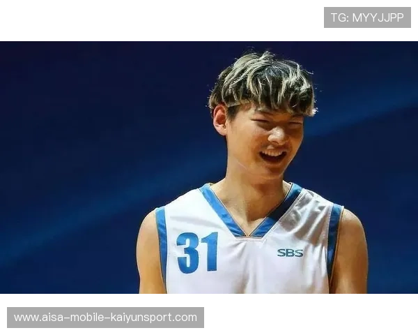 CBA王哲林力量训练持续增强，打造无可匹敌的篮球巨星