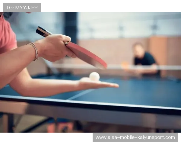 乒乓球暴拉直线让对手傻眼：掌握“暴拉”技巧，逆转比赛的秘密武器